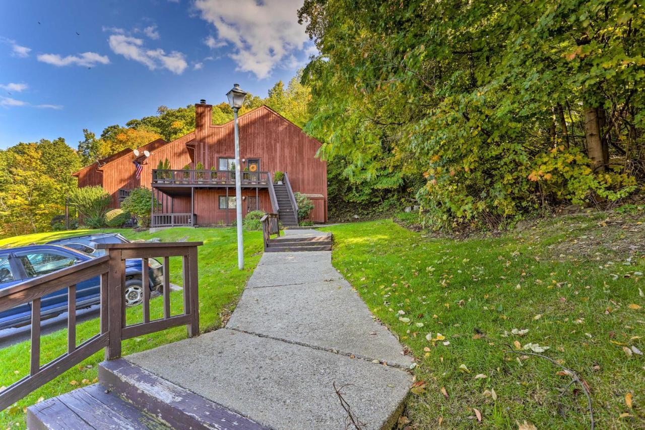 Vernon Township Condo - Walk To Ski Resort! Exterior foto